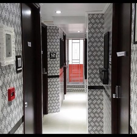 Отель Micro Гонконг Экстерьер фото